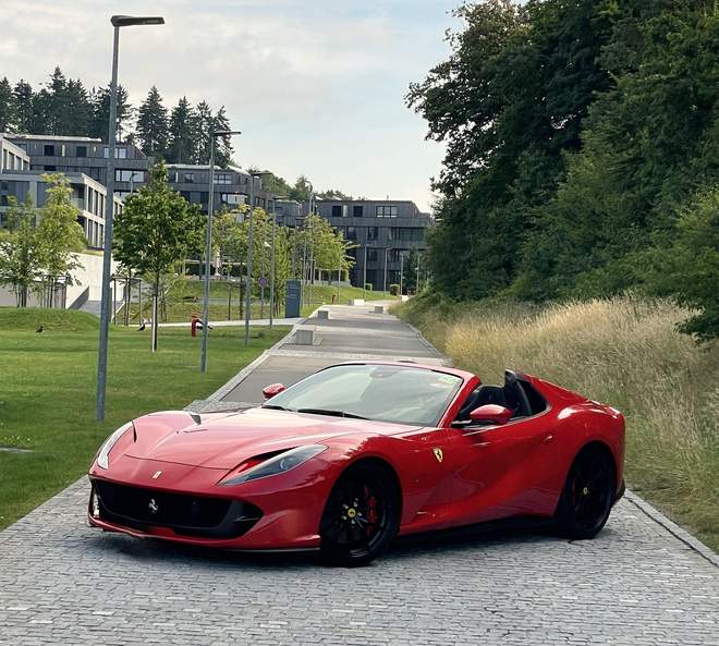 Ferrari 812 GTS