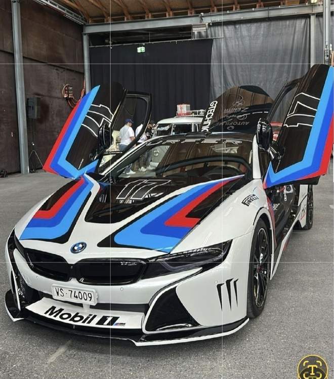 BMW I8 M