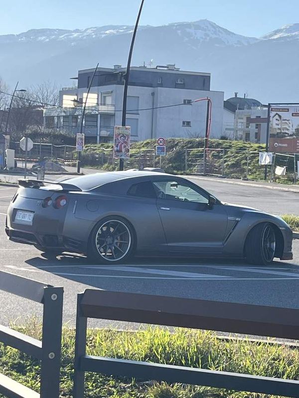Nissan GtR