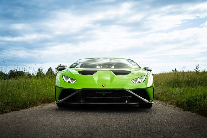Lamborghini Huracan STO