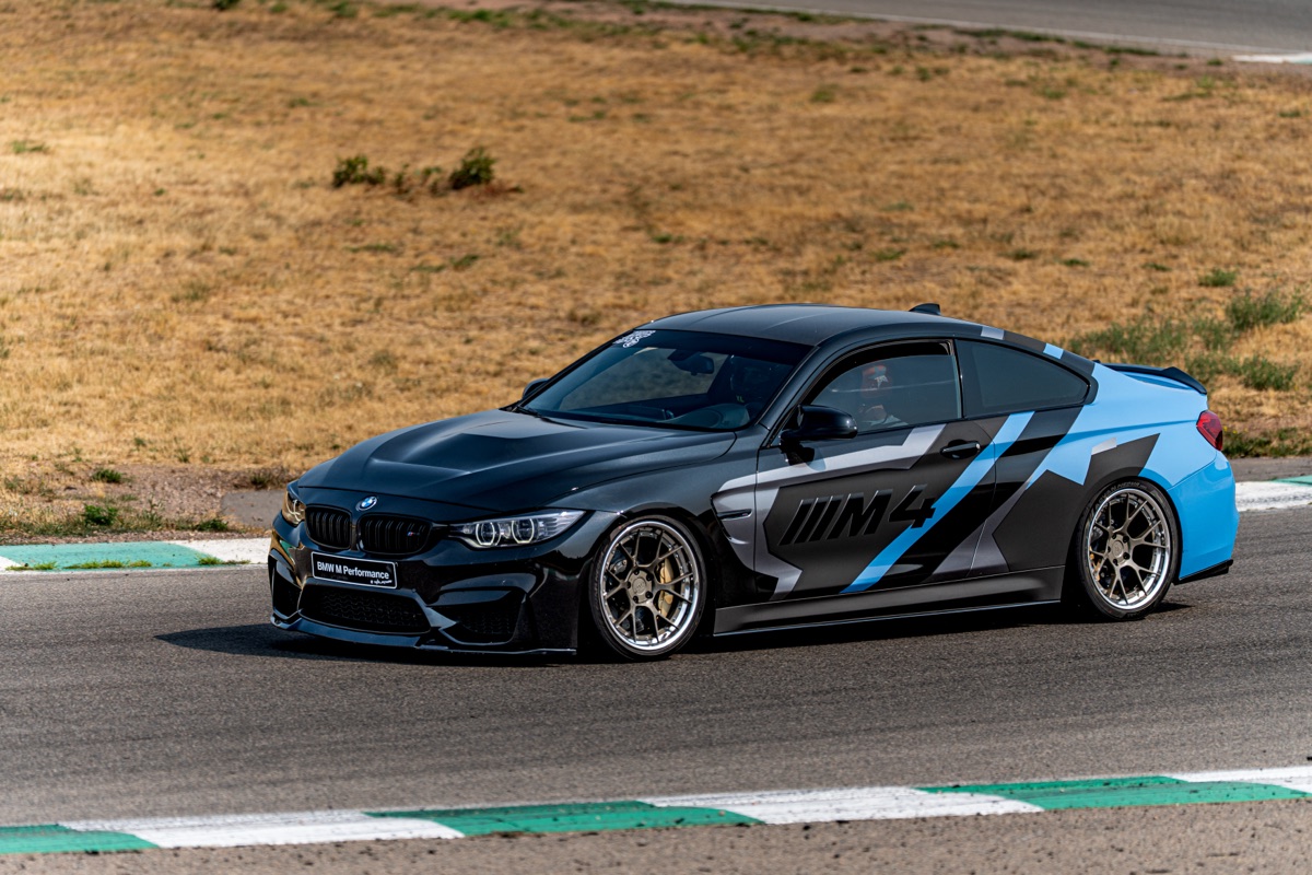 BMW M4