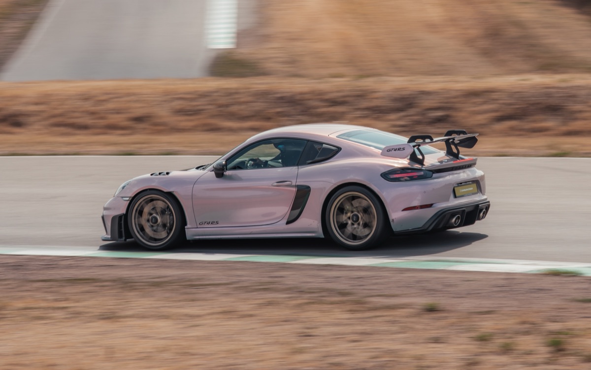 Porsche 718 Cayman GT4 RS